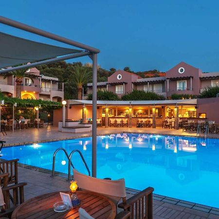 Triton Apartments Kato Daratso Ngoại thất bức ảnh